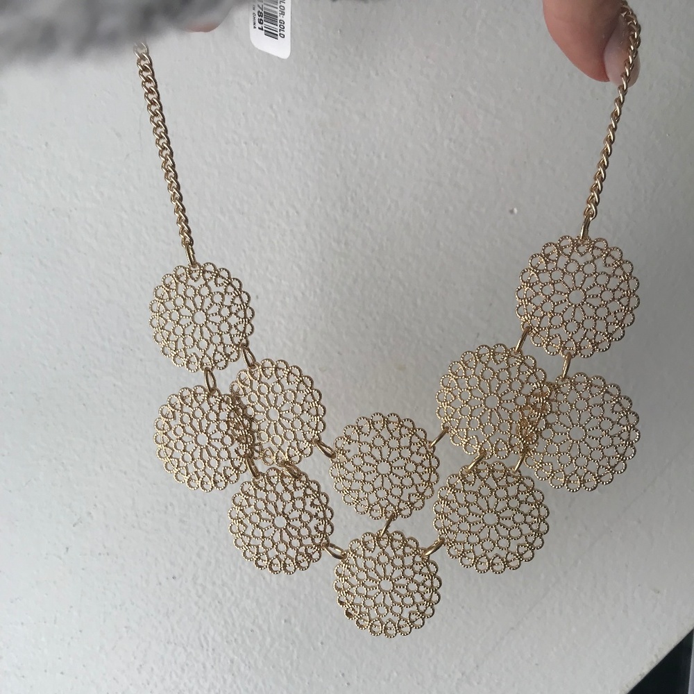 Gold flower bib necklace